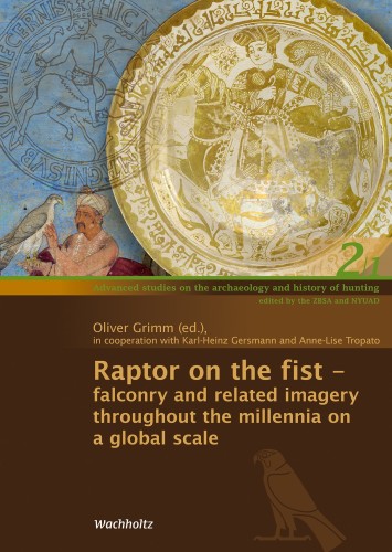 Artikelbild des Artikels “Raptor on the fist “